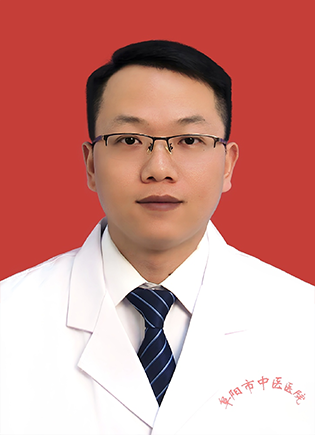 李明伟
